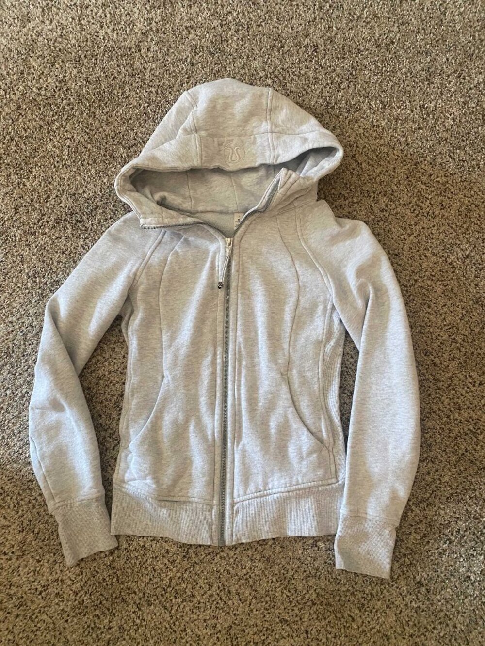 Lululemon Scuba Hoodie Full Zip Size 2 Heathered Light Grey